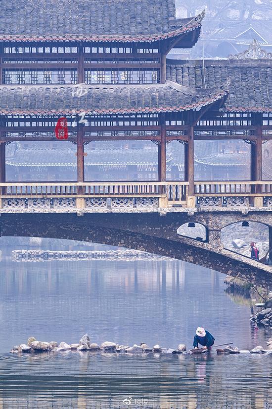在世界最大的苗族村寨 <wbr>体验高山流水的畅快与激情