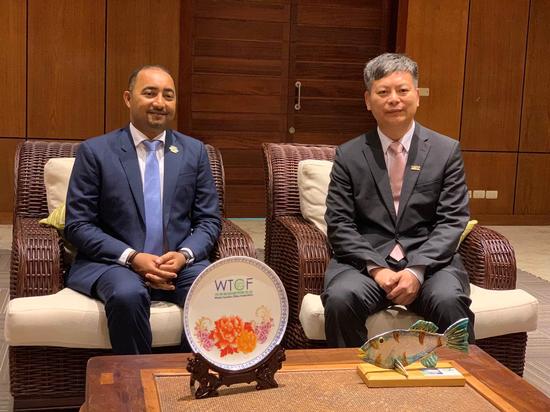 蓬塔卡纳市市长和世界旅游城市联合会(WTCF)副秘书长李宝春 图片来源:WTCF