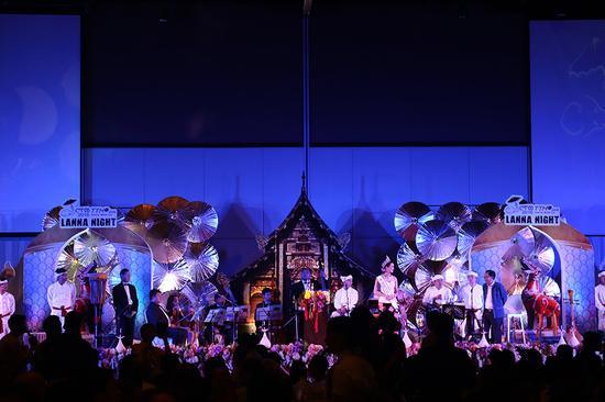 图注:具有传统兰纳风情的“兰纳之夜”表演 来源:李一毛