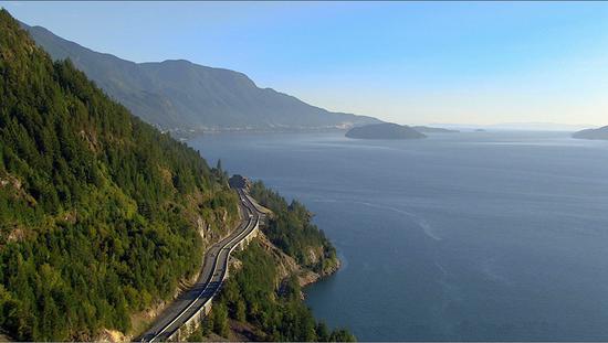 图注:海天高速公路 来源:BC省旅游局