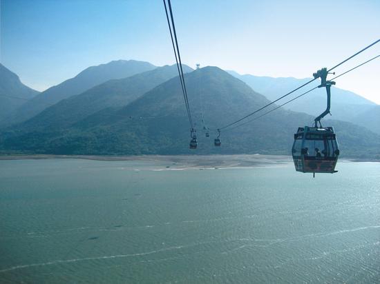 乘坐昂坪360开启空中非凡之旅(图片来源:香港旅游发展局)