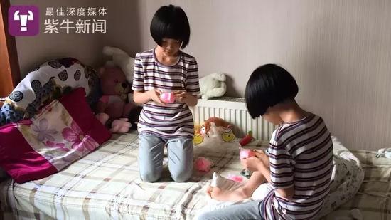 盛海琳家的双胞胎姐妹