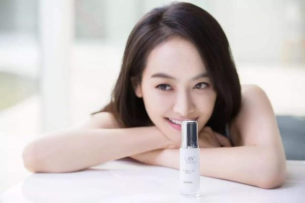 OLAY水感透白光塑精华露 ¥280.00 / 30ml