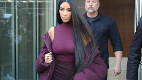 卡戴珊透视装看秀