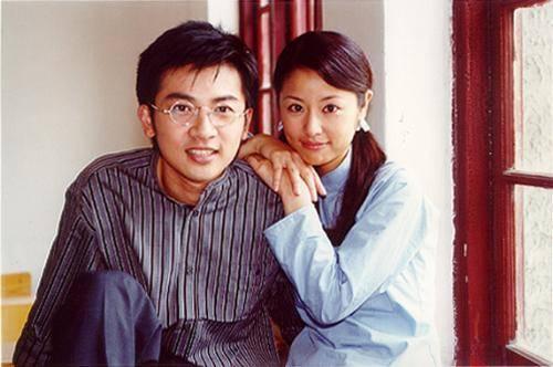 是“五阿哥”带“紫薇”,还是“杜飞”带“如萍”买房呢……