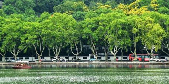 杭州西湖景区双休日停车费将上调 每小时跳至
