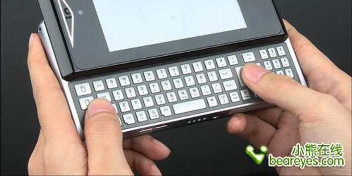 手机装电脑系统 4.8寸笔电峰XpPhone