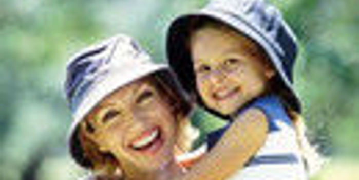 家长过分溺爱孩子可产生哪些危害?