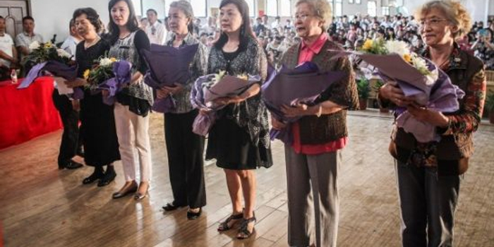 蒋介石孙媳蒋方智怡回乡祭祖省亲