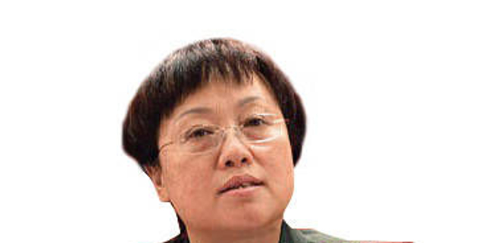 落马女将军曾发动群众斗群众