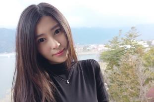 刘晓宇女友私房美照