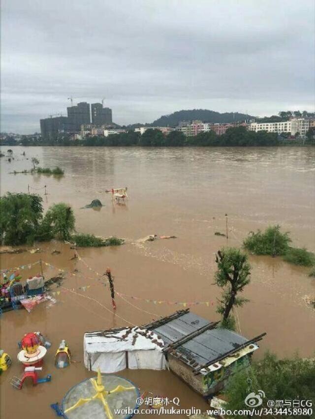 现场图集 江西赣州发生特大洪水