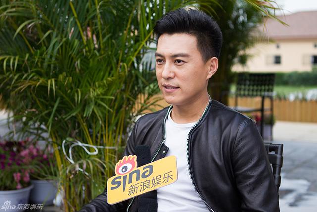 电视人靳东:不关心cp老干部也有邪的时候