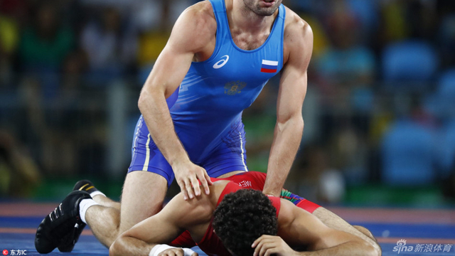 男子自由式65kg金牌赛