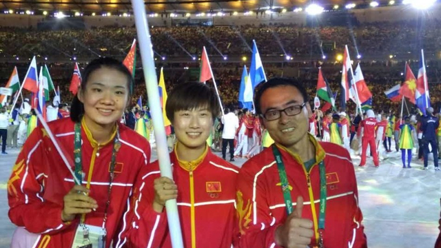 中国健儿闭幕式现场自拍