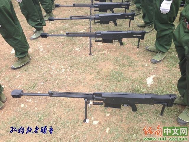 缅甸佤邦军配多款中国枪