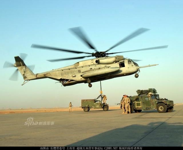 中国陆军最缺这个装备:美军CH-53E重型直升机
