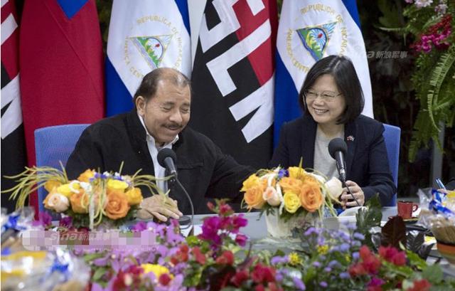 蔡英文出访账单上写中国台湾省!在美国被送钟