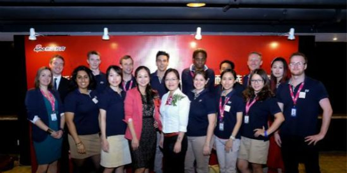 英孚青少儿英语蝉联金牌教师最大赢家