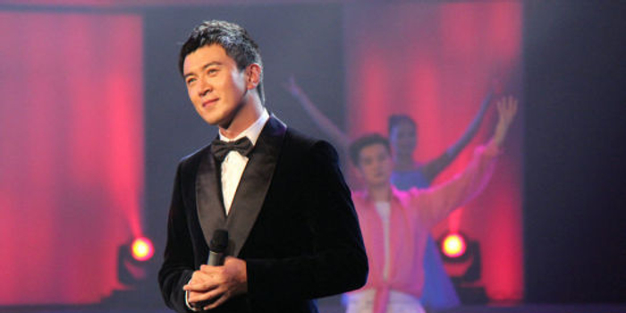 郭家铭春燕奖深情献唱《给电影人的情书》