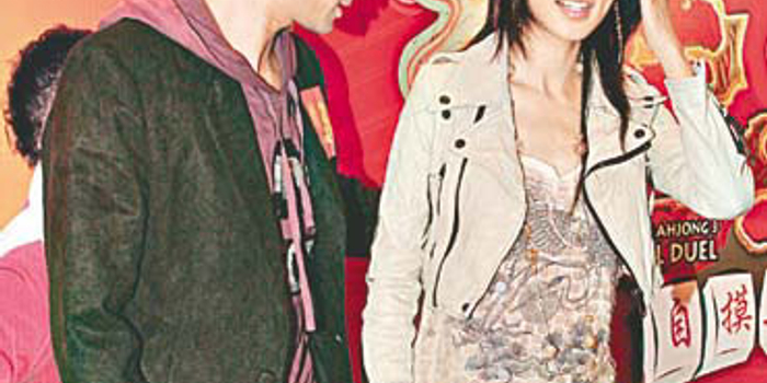 电影《雀圣3》首映 王晶澄清绯闻跟陈炜没关系