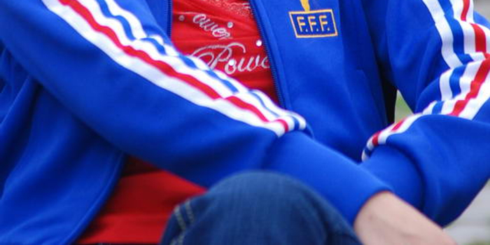 电影《大四喜》女主角邓紫衣见证体操男团夺魁