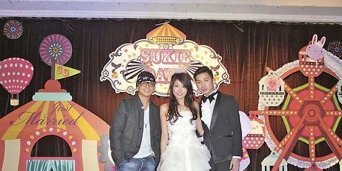 女歌星唐素琪与发型师结婚 侧田灌酒贺出嫁