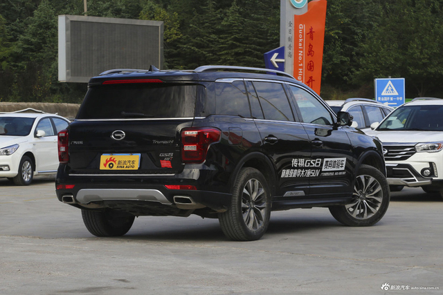 2017款传祺GS8 2.0T自动两驱豪华智联版320T