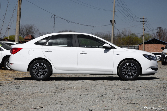 2017款英朗1.5L自动豪华型15N