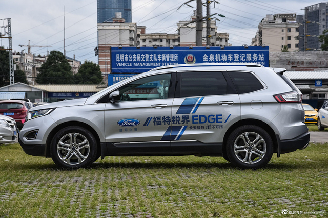 2016款锐界2.0T自动四驱豪锐型EcoBoost 245
