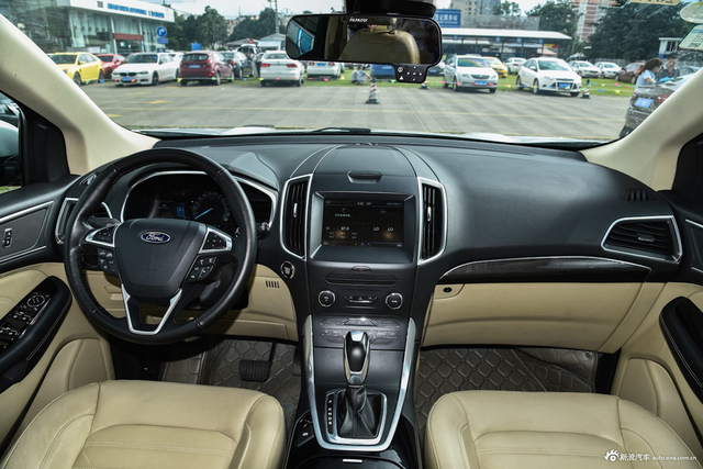 2016款锐界2.0T自动四驱豪锐型EcoBoost 245