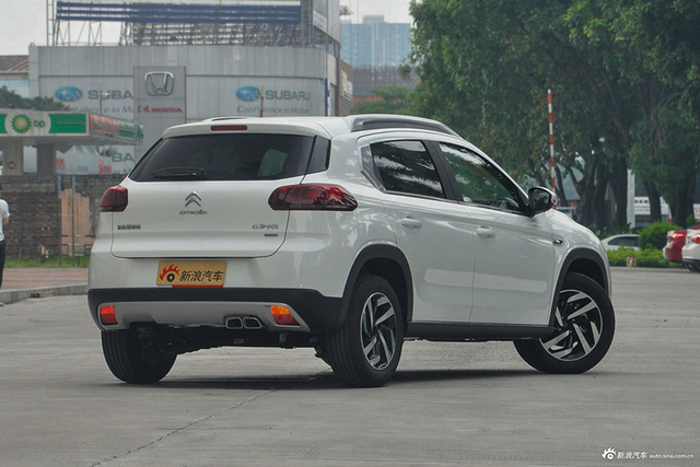 2017款雪铁龙C3-XR 230THP自动先锋型