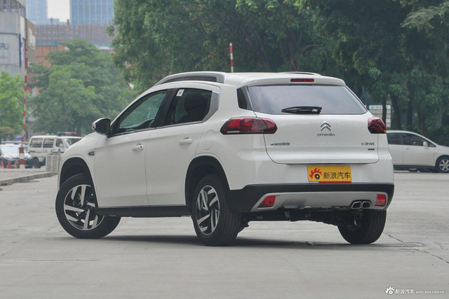 2017款雪铁龙C3-XR 230THP自动先锋型