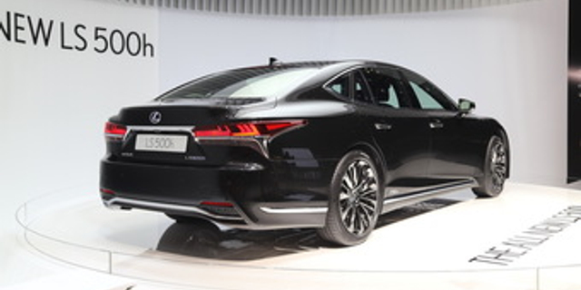 混动魔王 实拍全新雷克萨斯LS 500h