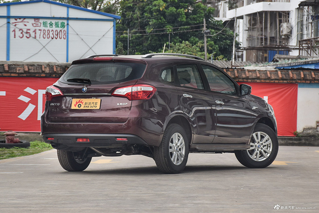 2016款启辰T70 2.0L手动睿趣版