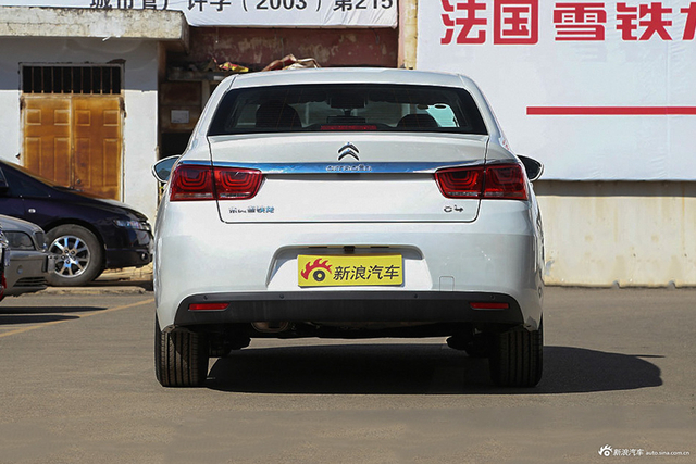 2016款雪铁龙C4世嘉1.2T自动 THP豪华型 