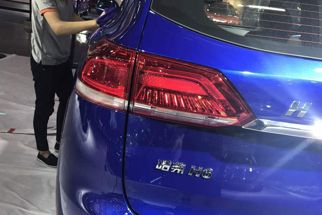 外观、内饰均变化 全新哈弗H6亮相成都车展