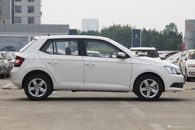 2017款晶锐1.4L主动车享版