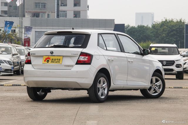 2017款晶锐1.4L主动车享版