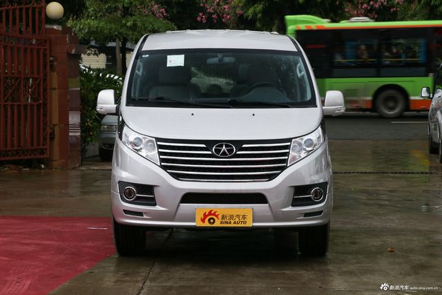 2016款瑞风M5 2.0T主动汽油商务版