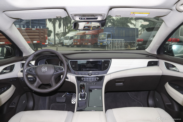 2016款君越1.8L自动30H豪华型 