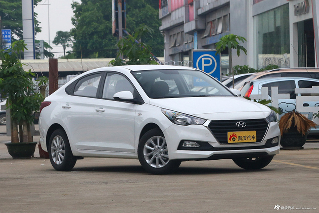 2016款悦纳1.4L自动炫酷版GLS