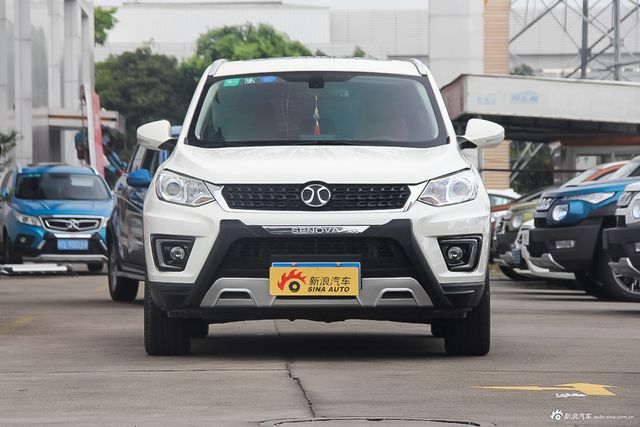 2016款北汽绅宝X35 1.5L主动高贵版