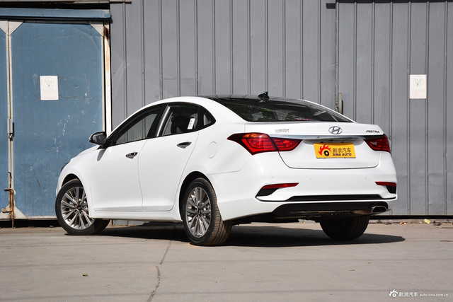 2017款名图1.8L自动尊贵型DLX