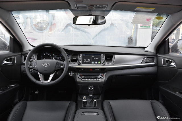 2017款名图1.8L自动尊贵型DLX