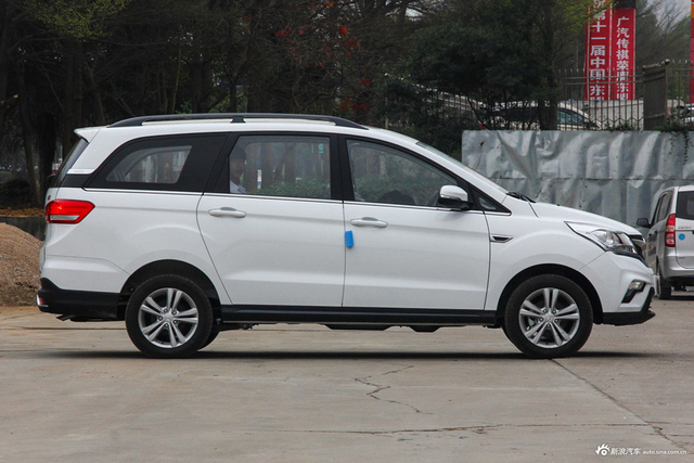 2015款幻速H3 1.5L手动舒适型