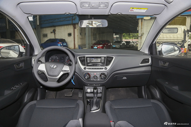 2016款悦纳1.4L自动炫酷版GLS