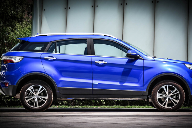 时尚不跟风 10万以内的SUV照样很小资