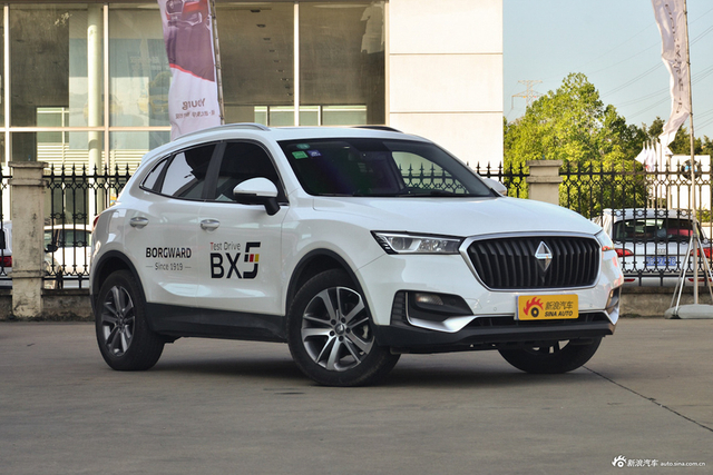 2017款宝沃BX5 1.8T自动四驱尊享型 