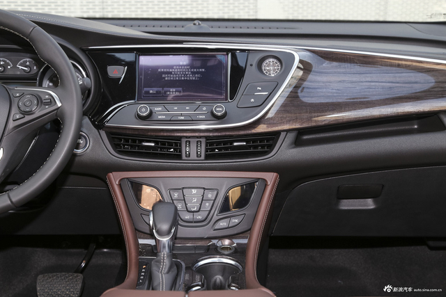 2017款昂科威1.5T自动两驱精英型20T 